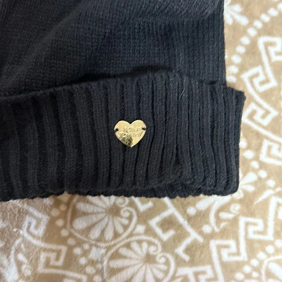 BETSEY JOHNSON RAINBOW POM POM BEANIE HAT HEART LOGO NWT - Picture 3 of 5